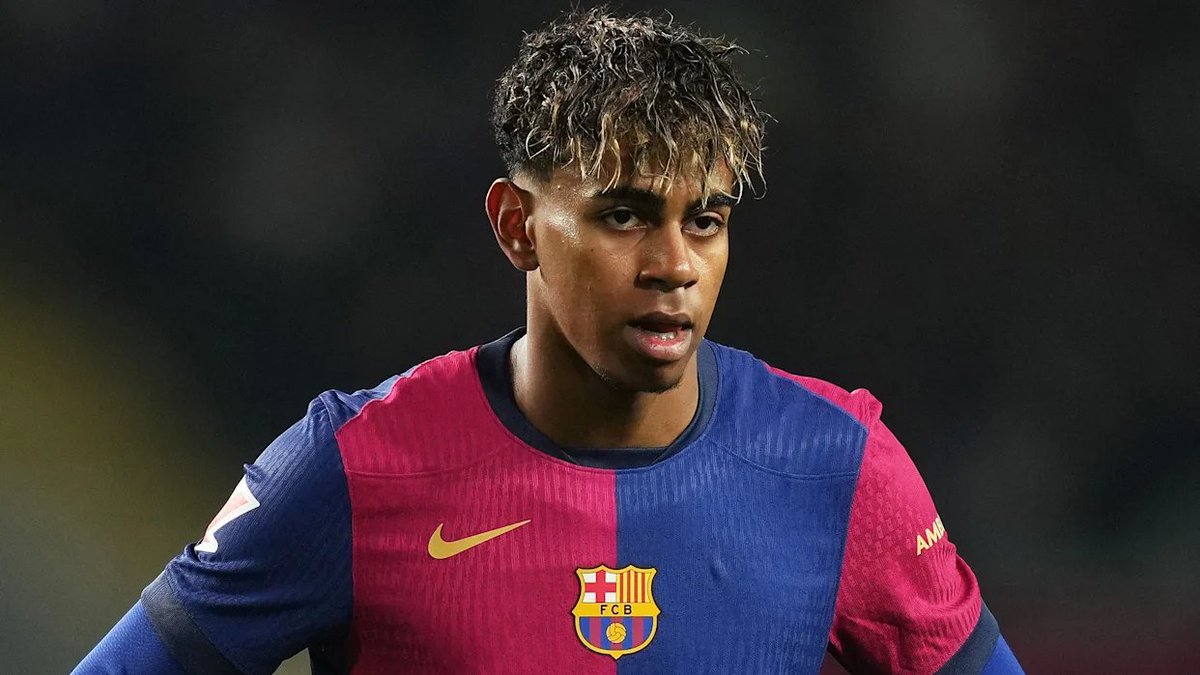 porqueTTarg's tweet photo. "Lamine Yamal"

Por los rumores de que Nicki Nicole se habría separado del futbolista del Barcelona porque la cantante estaría con Franco Mastantuono. https://t.co/5y3MHhtult