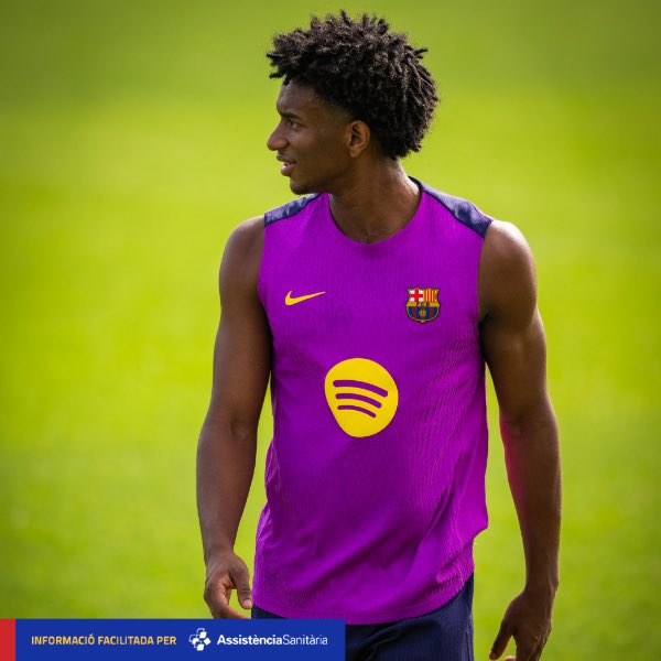 FCB World tweet media