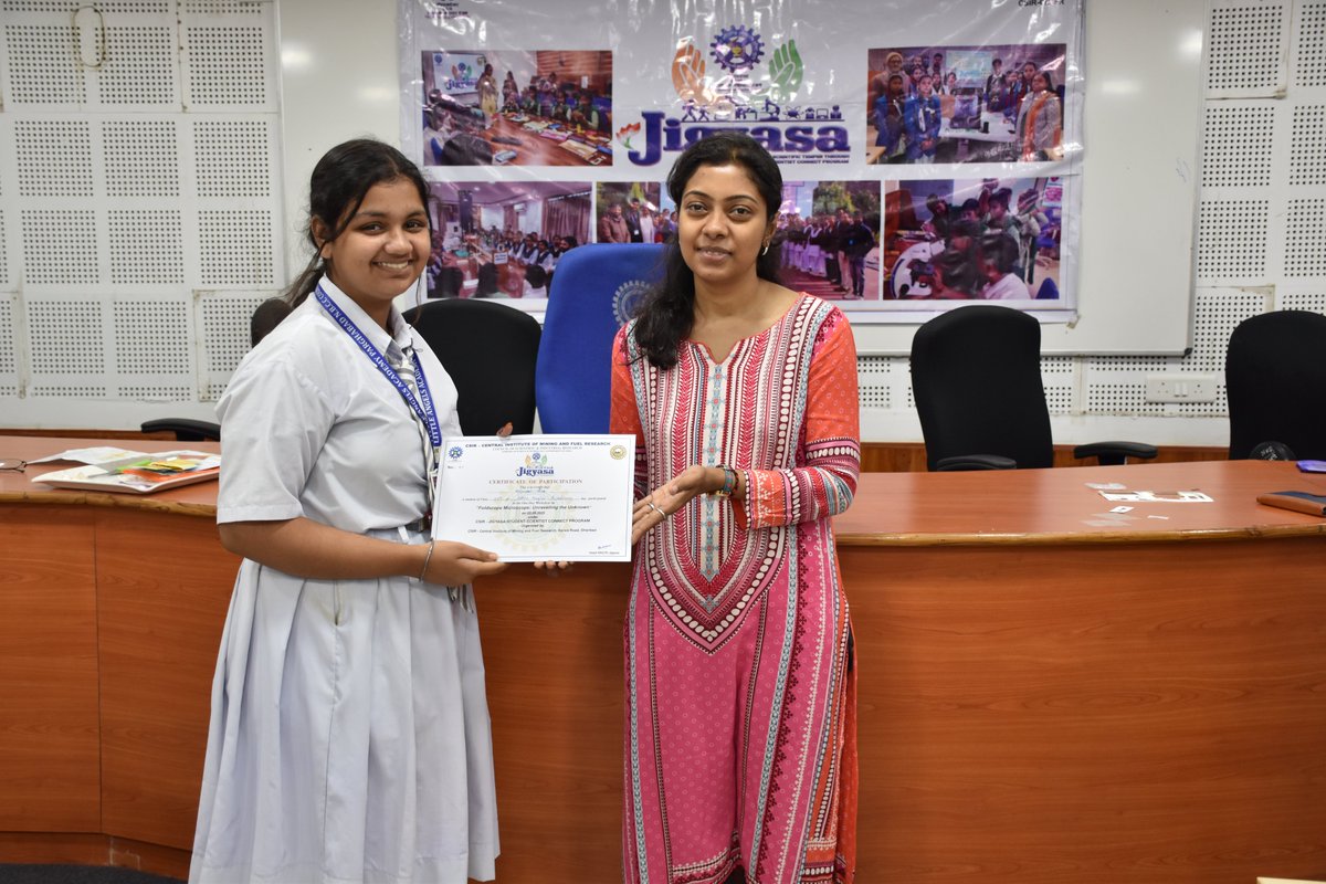 CSIR-CIMFR tweet media