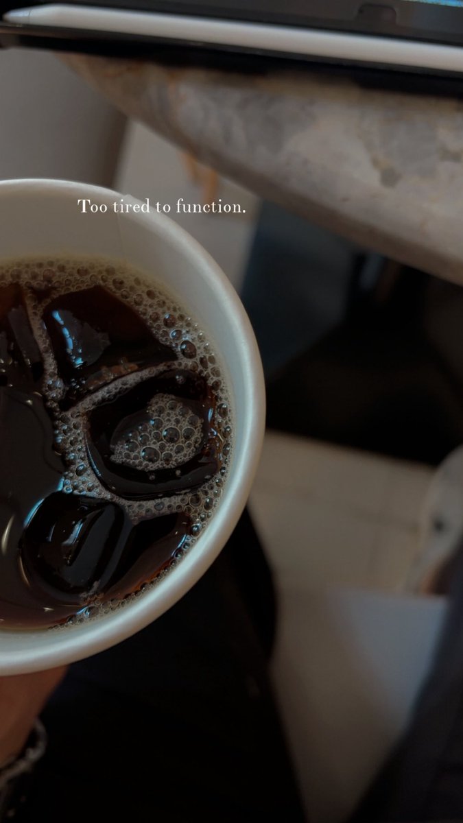 3zez🖤 tweet media