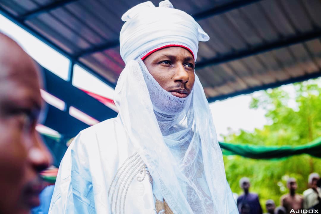 Let the world see you as you’re! Let that elegance continue to pass down!