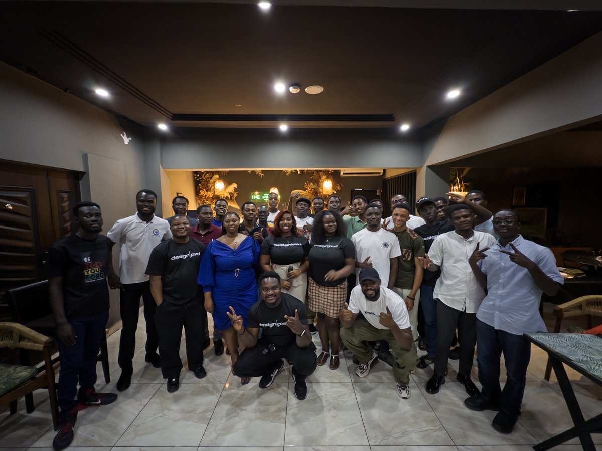 oniicode's tweet image. Spoke at the All Things AI Meet-Up by DesignPxD 🎉

Shared on AI Voice Agents + demoed one live:
🎙️ Spoke in a Nigerian accent
📞 Called &amp;amp; delivered an appointment reminder
👥 Adapted when recipient wasn’t around &amp;amp; replayed it to a friend

AI voice is evolving fast — surreal to…