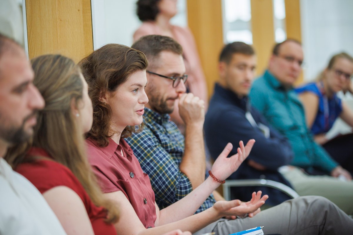 EUDiploAcademy's tweet photo. As one of the last on-site events before they leave to the EU frontier, #EUDA &amp; #EUDP participants discussed with Dr @SlawomirDebski, @CoENatolin visiting professor, how Russia's war in Ukraine is reshaping the global order and sending shockwaves worldwide. https://t.co/xBVAHOmsxw