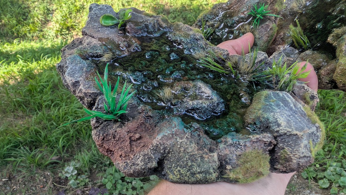 studiolevel_cyb's tweet image. A warm-up before something bigger – and a classic set of our lakes, this time painted in muddier tones at the client’s request. With the workshop move, I’m preparing a small sale, so stay tuned! ☺️