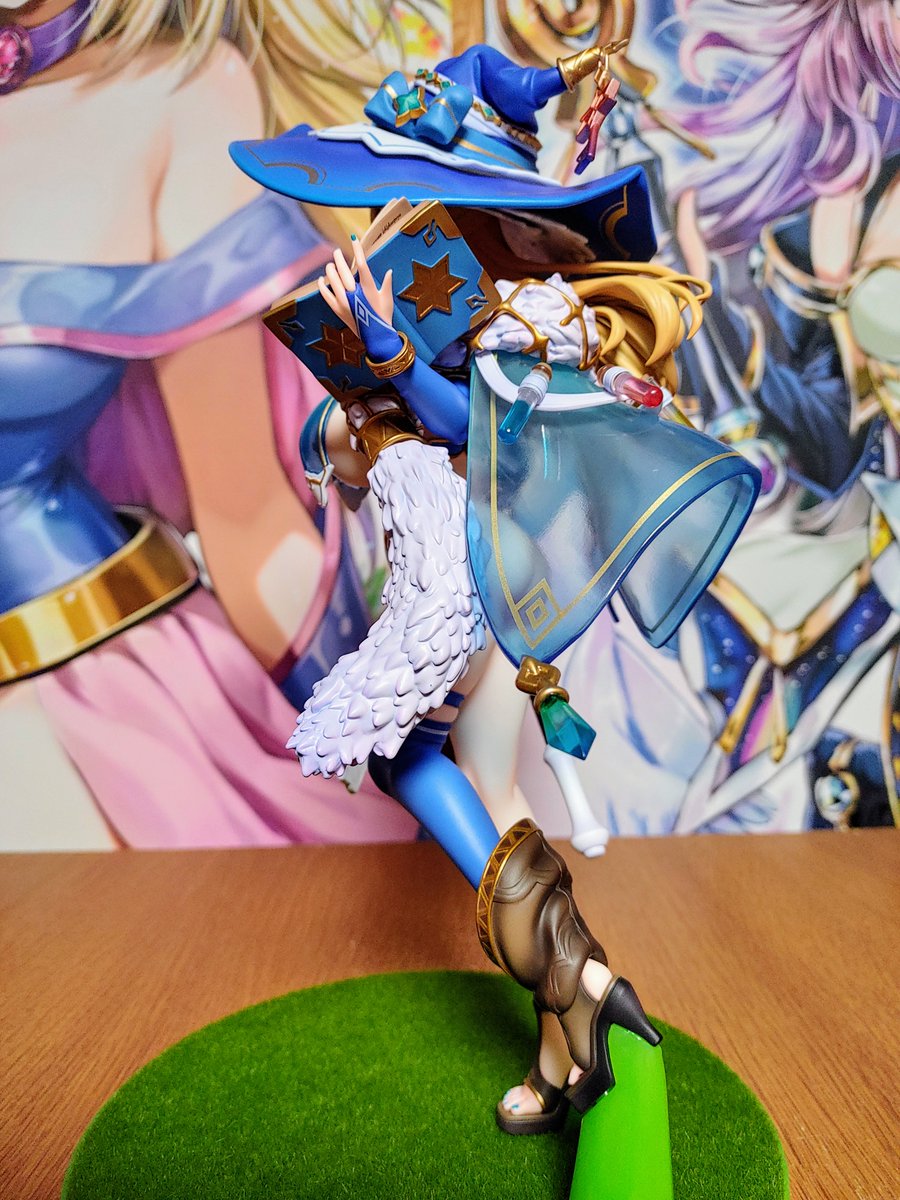 Ciel_AlterB's tweet photo. ヴェルテクス
エルフ村 第15村人
ミルクリンデ

みんな大好きエルフ村シリーズの最新作として､第15村人のミルクリンデちゃんがついに参戦🔥

キャラクターデザインは､
第12村人のルルーニャちゃんと同じく､
（@beyond_the_2D）Nidy-2D-先生が担当されています✨

誰が見ても可愛い見習い錬金術師💘 https://t.co/23KKEETr2G