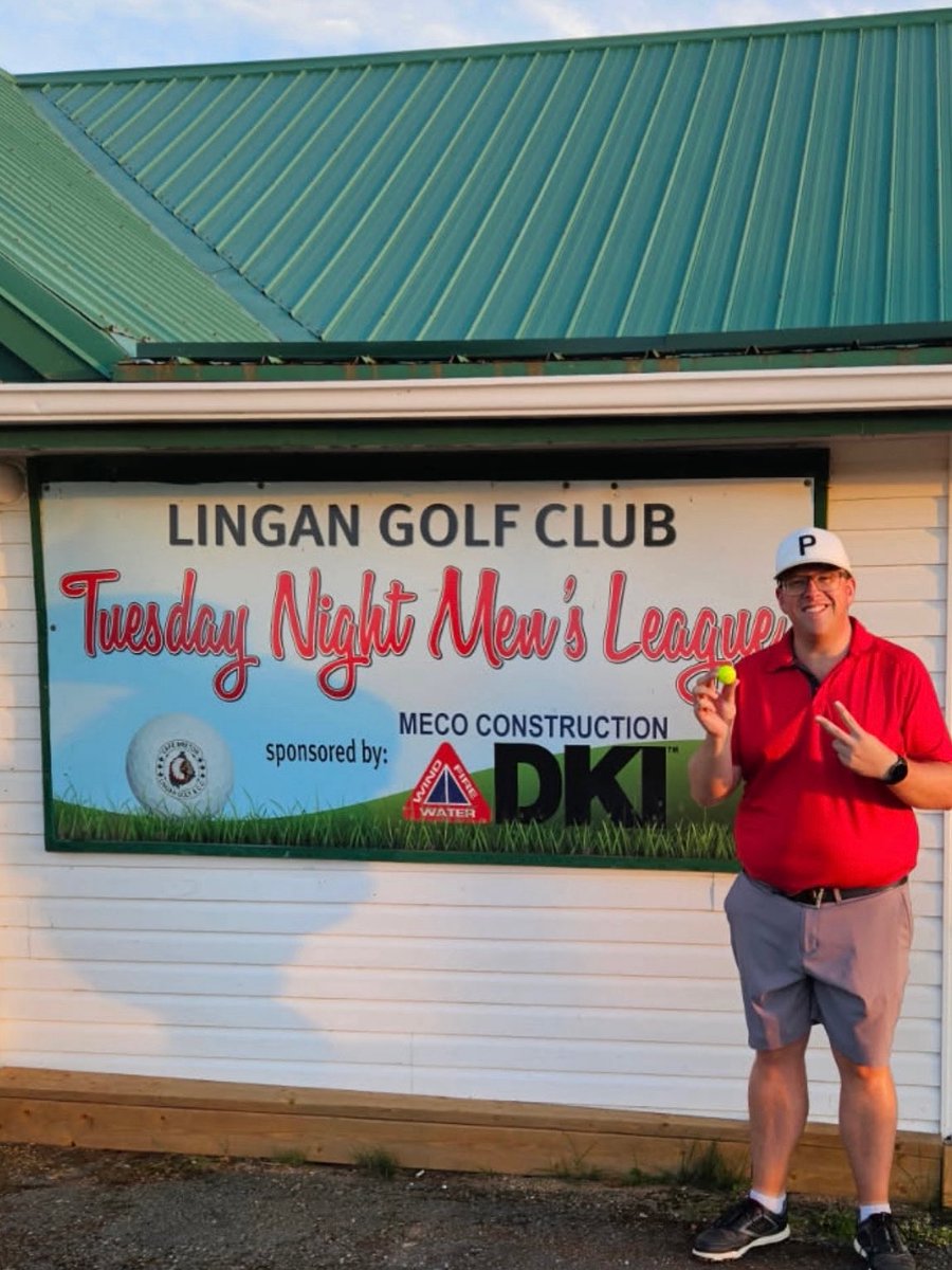 🚨Albatross Alert🚨 The rarest of them all!! Huge Congratulations going out to Alan Rizzato, for his Albatross last night at Mens League. Alan holed his second shot on #1, using a 5-iron from 169yds. His playing partners were Corson Roach, Erik Campbell, and Paul MacNeil. 🦅
