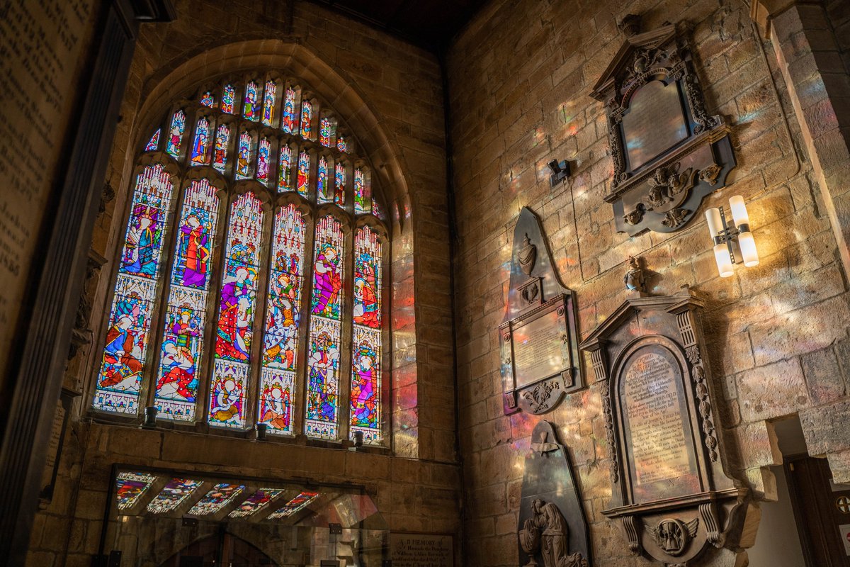 Bfdcathedral's tweet image. Discover over one thousand years of history at Bradford Cathedral in our upcoming guided tour.

On Thursday 18th September our expert historian will be sharing the story of this beautiful building, its art and its objects.

Book your places now: tour-sep25-11.eventbrite.co.uk