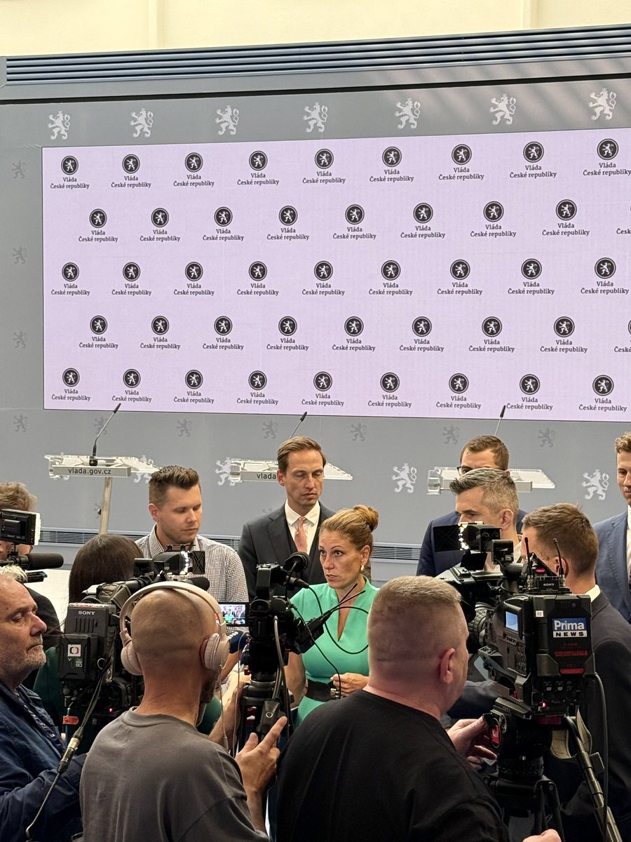 Ministerstvo spravedlnosti uzavřelo dohody o narovnání s kupujícími bitcoinů. Výsledkem je, že stát neplatí žádnou újmu a zůstávají mu bitcoiny i finanční prostředky v současné hodnotě přibližně jedné miliardy korun.

„Chtěla bych poděkovat kupujícím i jejich právním zástupcům za