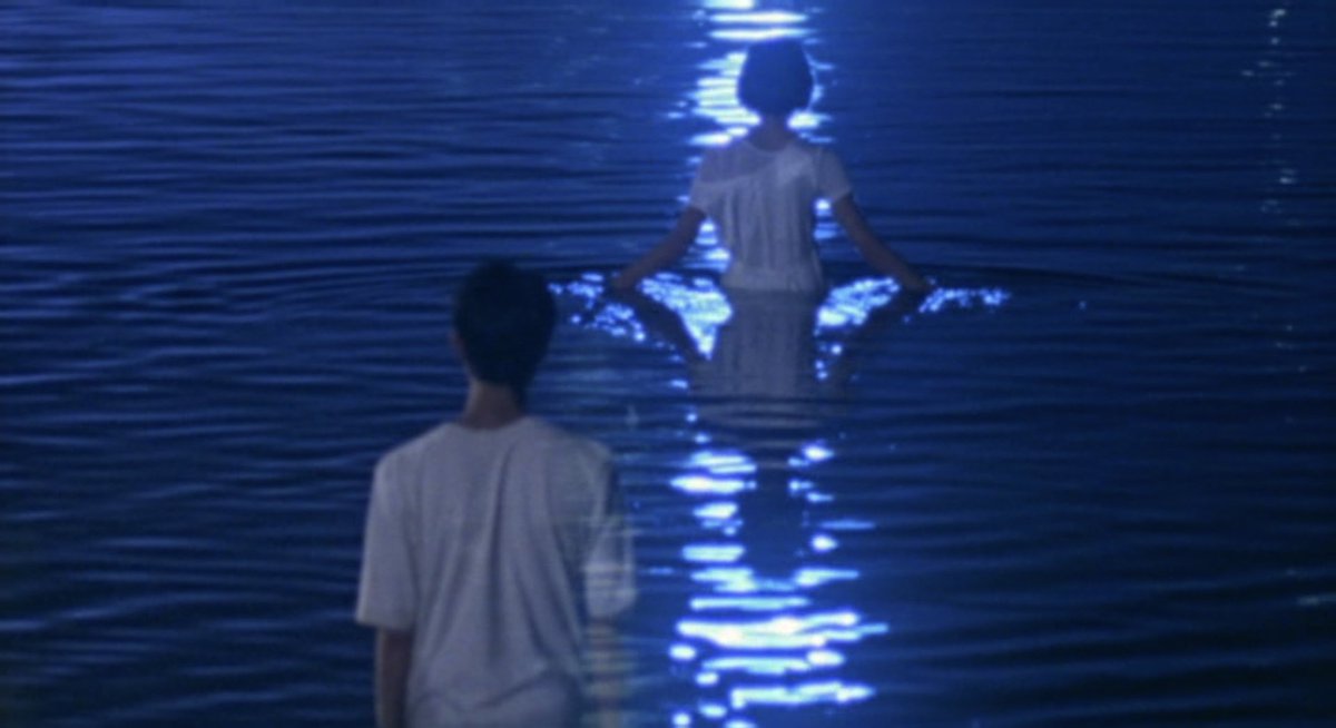 simonchouchou's tweet image. "i found myself yearning for trees, leaves, ground, water."

「水の中の八月」august in the water
(gakuryu ishii, 1995)