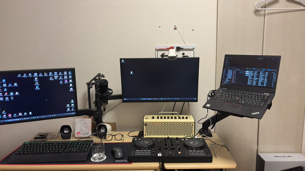 中古のThinkpad L13買ってノーパソのアームスタンドも設置
Rekordbox割とサクサク動いてるかも！