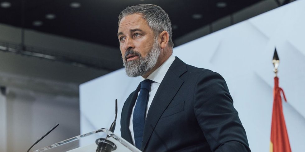 🔴 ÚLTIMA HORA

VOX denuncia a Open Arms y pide que se PARALICE su actividad en el puerto de Santa Cruz de Tenerife.

Sólo VOX lucha contra el negocio del tráfico de personas. 💪🏻🇪🇸