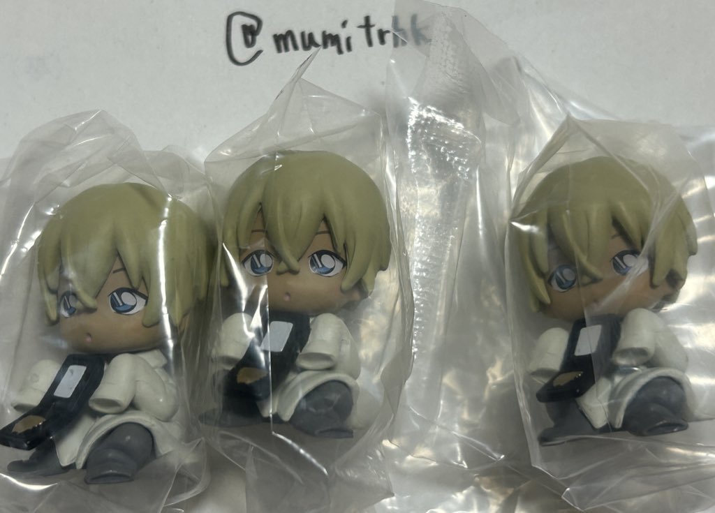mumitrhk's tweet photo. @___SS_0775 初めまして、検索よりお声がけ失礼致します。
当方、同種安室透を3所持所持しております。
諸伏、上原との3:2での交換は可能でしょうか？
難しい条件かと思われますが、ご検討いただけますと幸いです。
よろしくお願いいたします。

諸伏高明 https://t.co/9Vqk8iEJ9Z