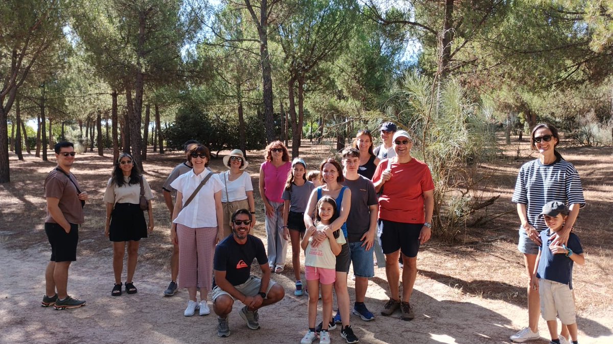 Durante los últimos fines de semana de agosto hemos seguido realizando actividades:

🌻🐝 El taller familiar de los secretos de las abejas
🌱🌿  La ruta interpretativa mensual en el Bosque del Santander 

Muchas gracias a los asistentes por el interés 

¡Nos vemos pronto!