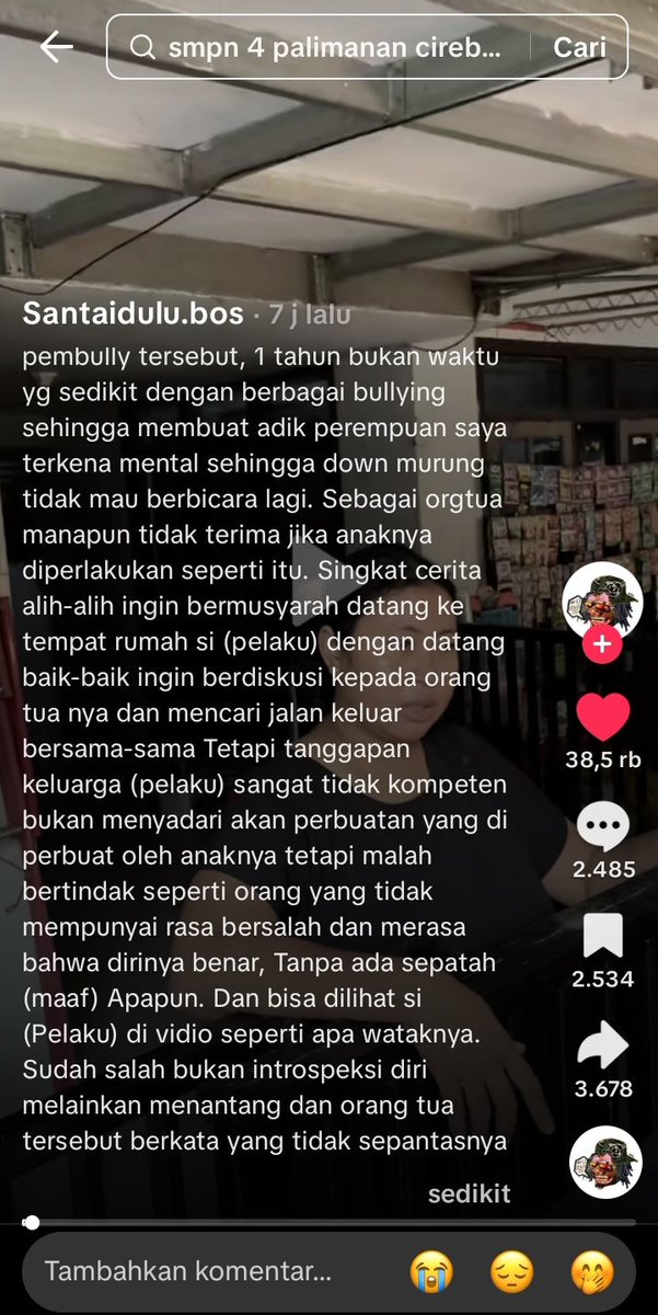ore0piezy's tweet photo. guys bantu viralin dong ini ada kasus pembullyan dan kronologi nya silahkan baca di pict, itu juga ada muka ibu dan anaknya cowo si pelaku pembullyan, aku ikut emosi karena ni pelaku keluar dengan marah-marah bukannya minta maaf. https://t.co/WeHKGqPf3F