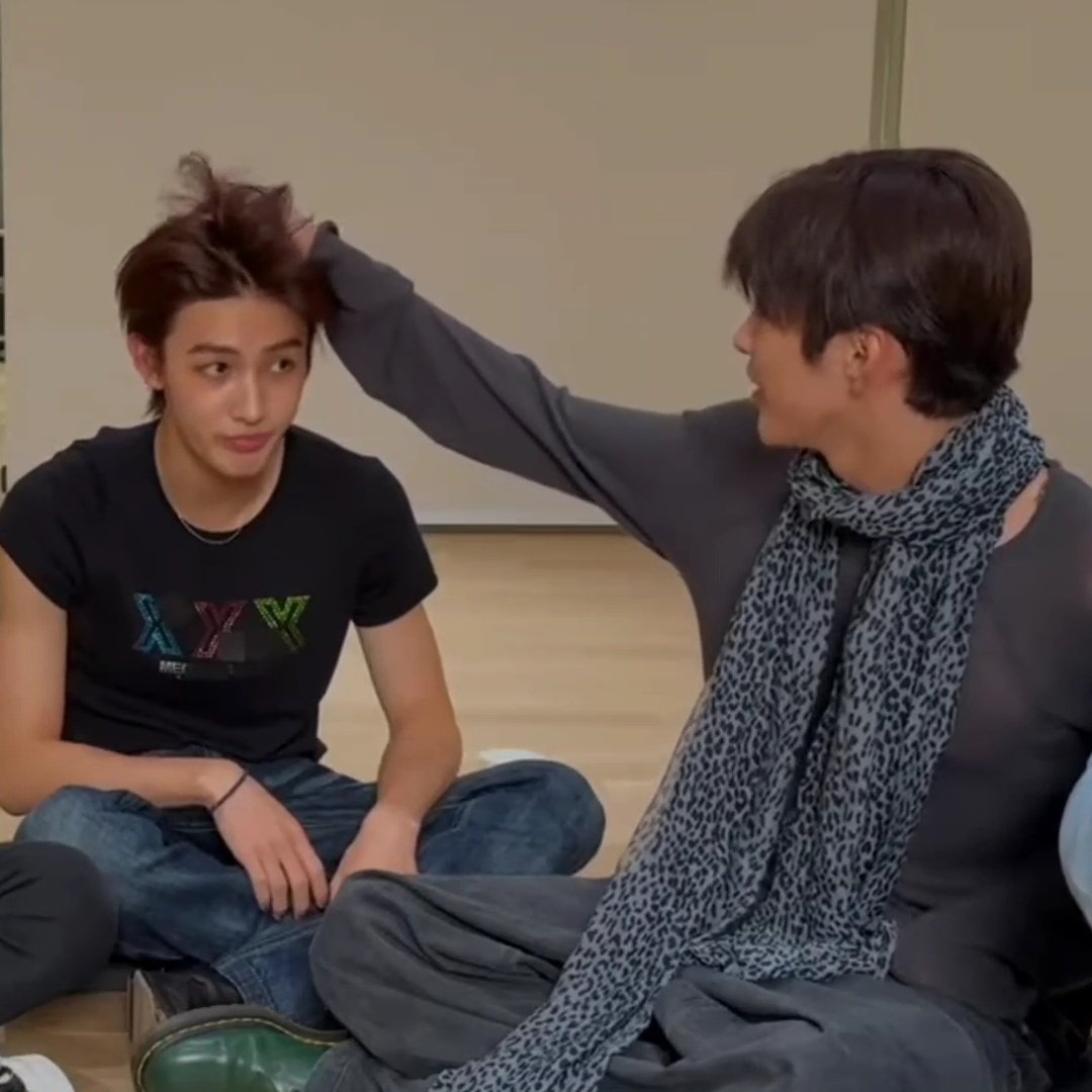 sunteroid's tweet image. 😭😭😭 si kembar