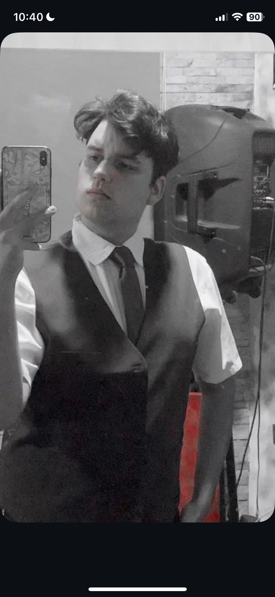 MEEE ASF brother you are not V&amp;V Brendon gtfo😭