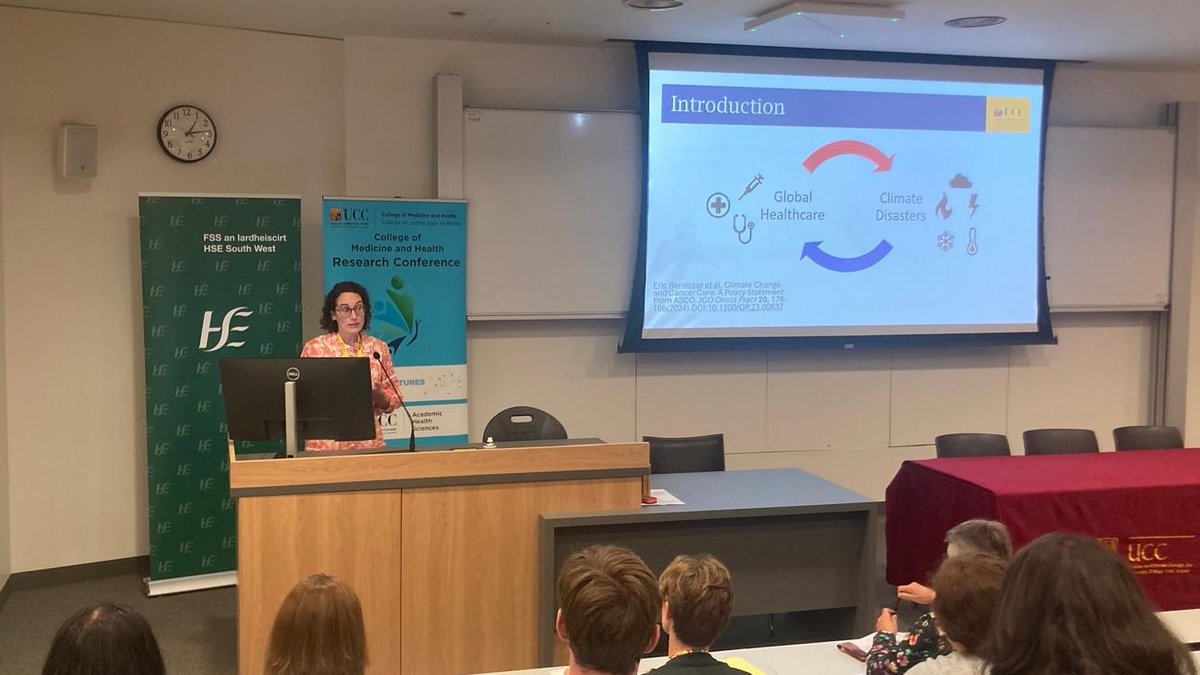 CanResUCC's tweet image. Emer Lynch presenting her elevator pitch at the @UCCMedHealth Research Conference
Topic: "Climate conscious care – a pathway to more sustainable oncology practice".