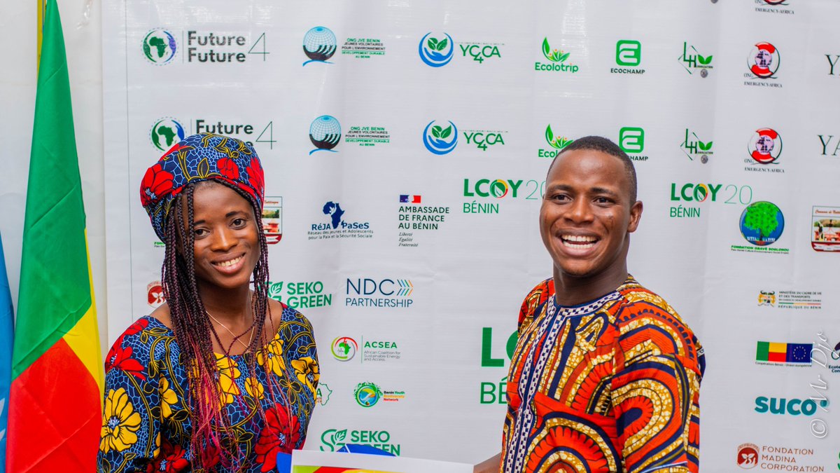 lcoybenin's tweet photo. Le #ClimatePitchCorner a révélé de véritables pépites : des projets audacieux, portés par des jeunes qui refusent d’attendre pour agir. À l’issue des pitchs, les meilleurs ont été primés lors de la soirée de clôture. 

#LCOY20Benin #RecapJour3 #YouthForClimate #RoadtoCOP30 #COY20 https://t.co/lB6nhas0rh