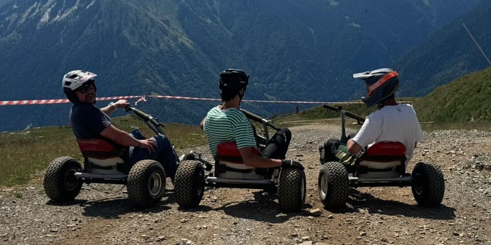 🎬 Clap de fin pour cette saison d'été 25/26 !

Quel été exceptionnel nous avons vécu... et on espère que vous aussi ! ☀️
Des étoiles dans les yeux jusqu'à la saison prochaine !🤩
Un immense MERCI à vous et à nos équipes en station ! ❤️

#SaintLary #FontRomeu #Pyrénées2000 #été