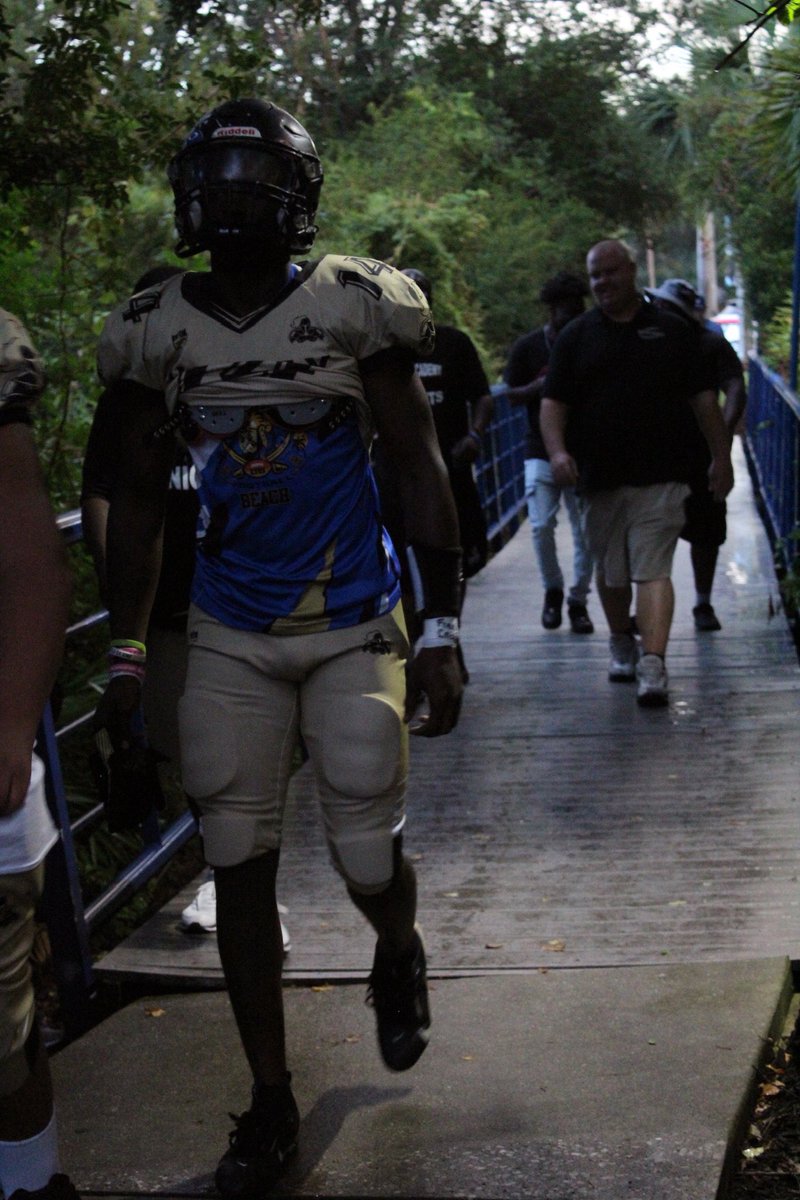 Autral “Cnote” Cooper (@autralcooper2) on Twitter photo First 3 weeks of film! hudl.com/v/2SZhQs finishing better than started <a href="/CenFLAPreps/">Central Florida Preps</a> <a href="/gobigrecruiting/">Go Big Recruiting</a> First 3 weeks of film! hudl.com/v/2SZhQs finishing better than started <a href="/CenFLAPreps/">Central Florida Preps</a> <a href="/gobigrecruiting/">Go Big Recruiting</a>