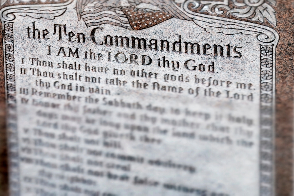 EndTimeHeadline's tweet image. A Florida county has approved a recommendation to add copies of the Ten Commandments to a display of historical documents in government buildings. #TenCommandments 

Read More:
endtimeheadlines.org/2025/09/fla-co…