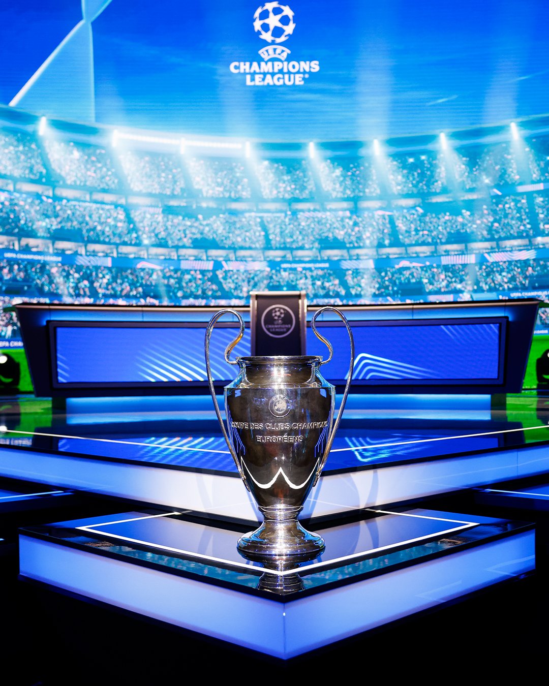非売品UEFA ２０２５チャンピオンズリーグ決勝 タペストリー backend=imagemagick;version=1;