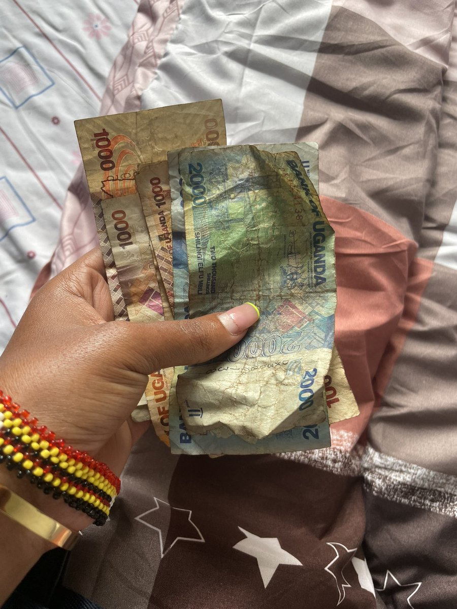 Today l received my salary for last month, l can't lie am very happy though the Indian didn't pay me extra but l will use this to keep me up until my next salary 🙏