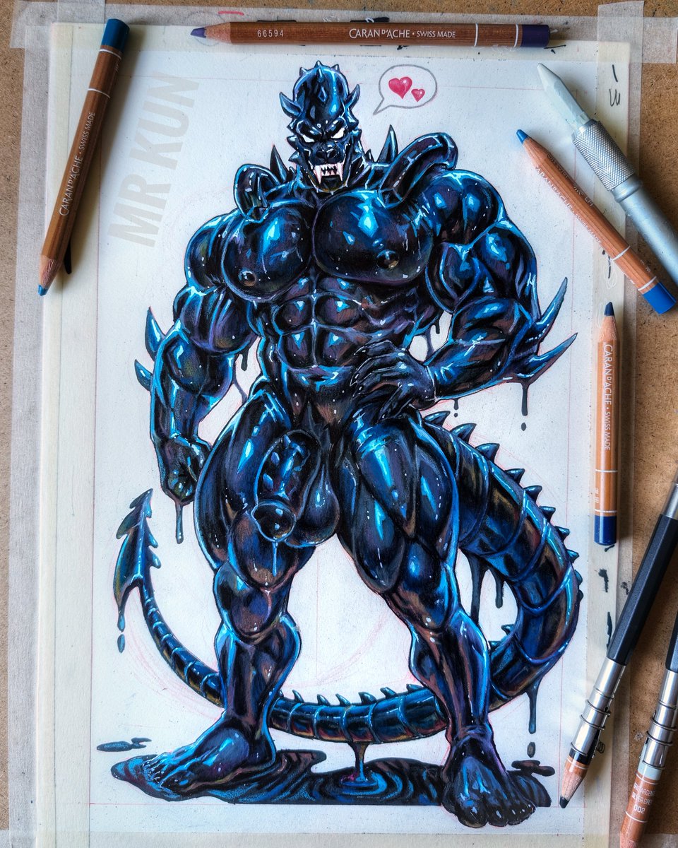 He's looking for a new host~ 😈
#latex #goo #alien