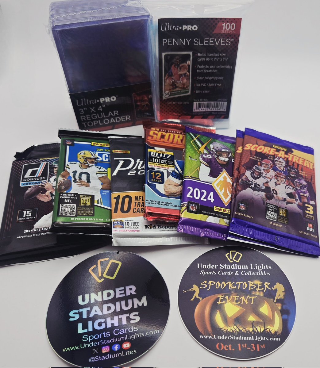 🏈 Football Pack Lot #Giveaway to include top loaders and card sleeves! 🏈

To enter to win:
1️⃣ Follow <a href="/StadiumLites/">Under Stadium Lights</a>
2️⃣ Repost + Like 
3️⃣ Reply with a GIF or image of your favorite NFL team

1 winner drawn 9/10. Thanks, and good luck! P.S. Go #49ers! 😎🏈