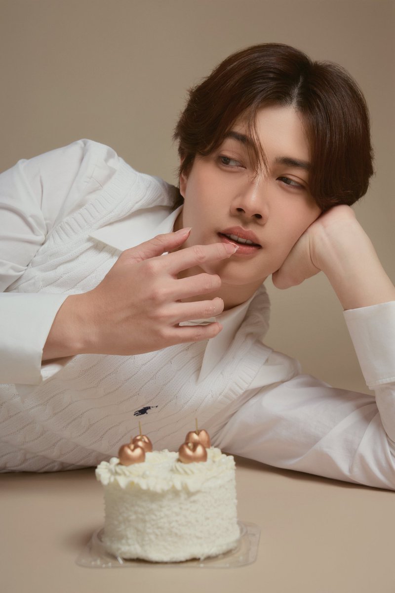 Benzalert_np's tweet image. Happy Birthday to me 🎂
 #ALERTbirthday27th