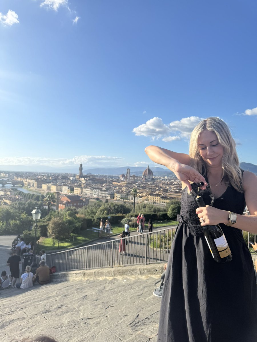 LorenTheAdult tweet media