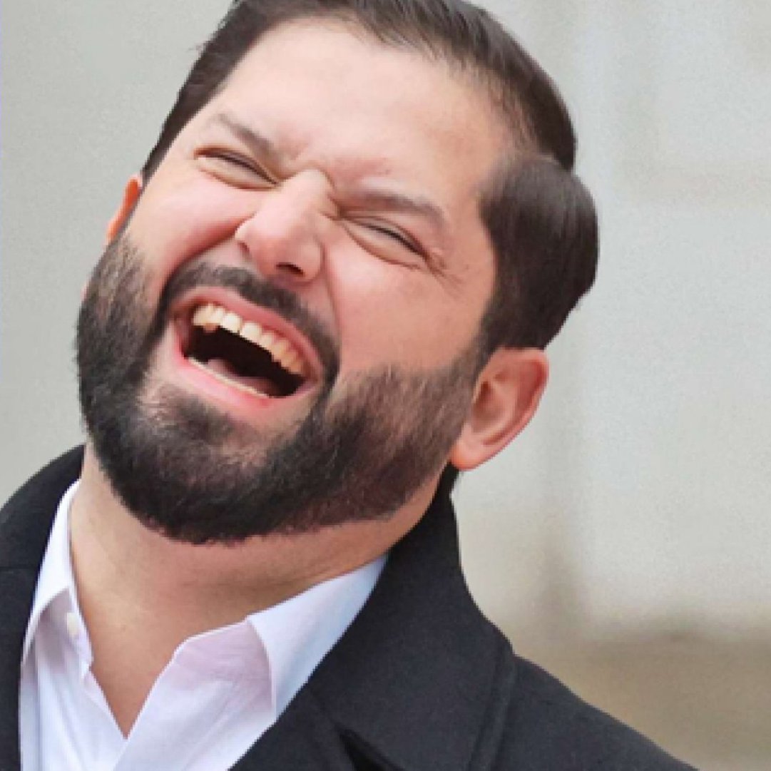 pajarongutierre's tweet image. 5 funcionarios de bienes nacionales en Arica detnidos para fraude al fisco, recibiendo sobornos, todos frenteamplistas 

avanzamoooossss con @GabrielBoric