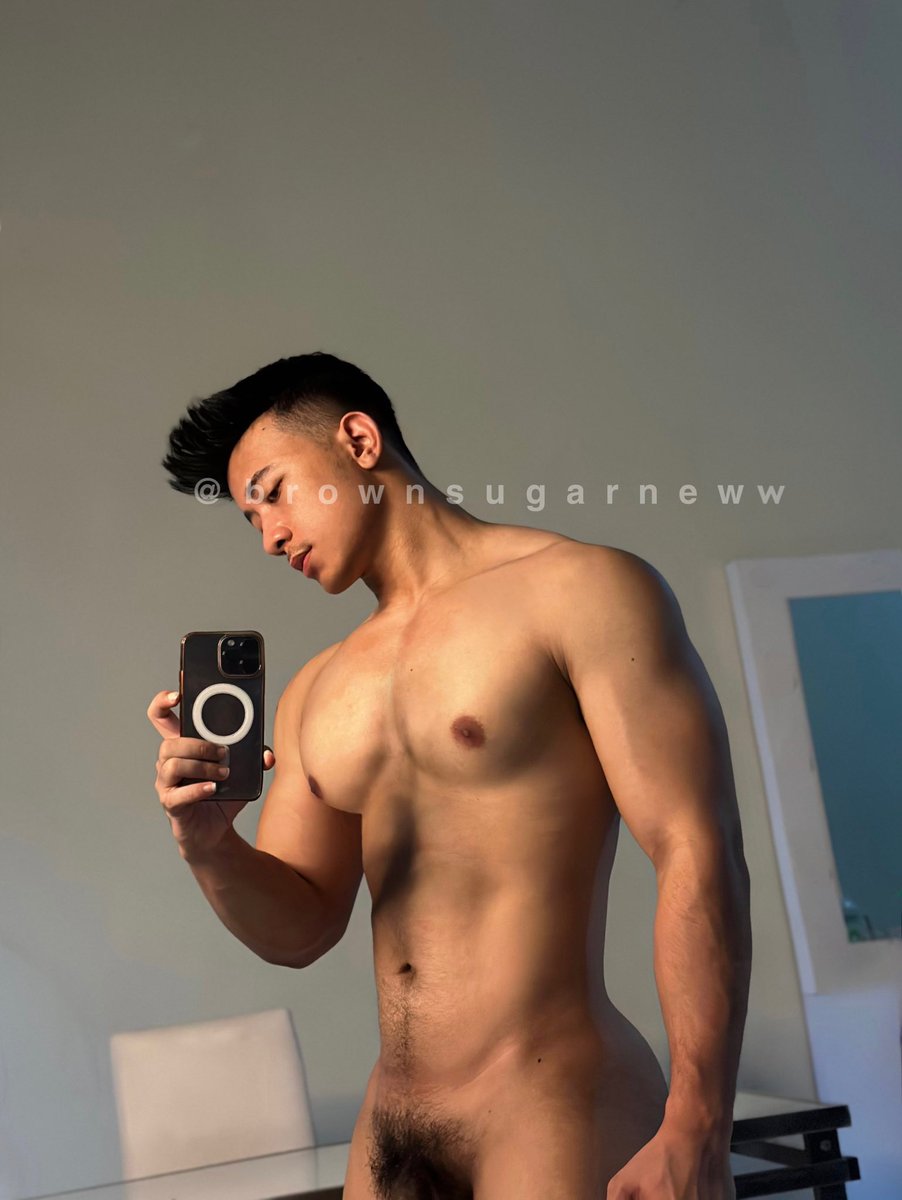 我硬着大鸡吧去你家做修理工。