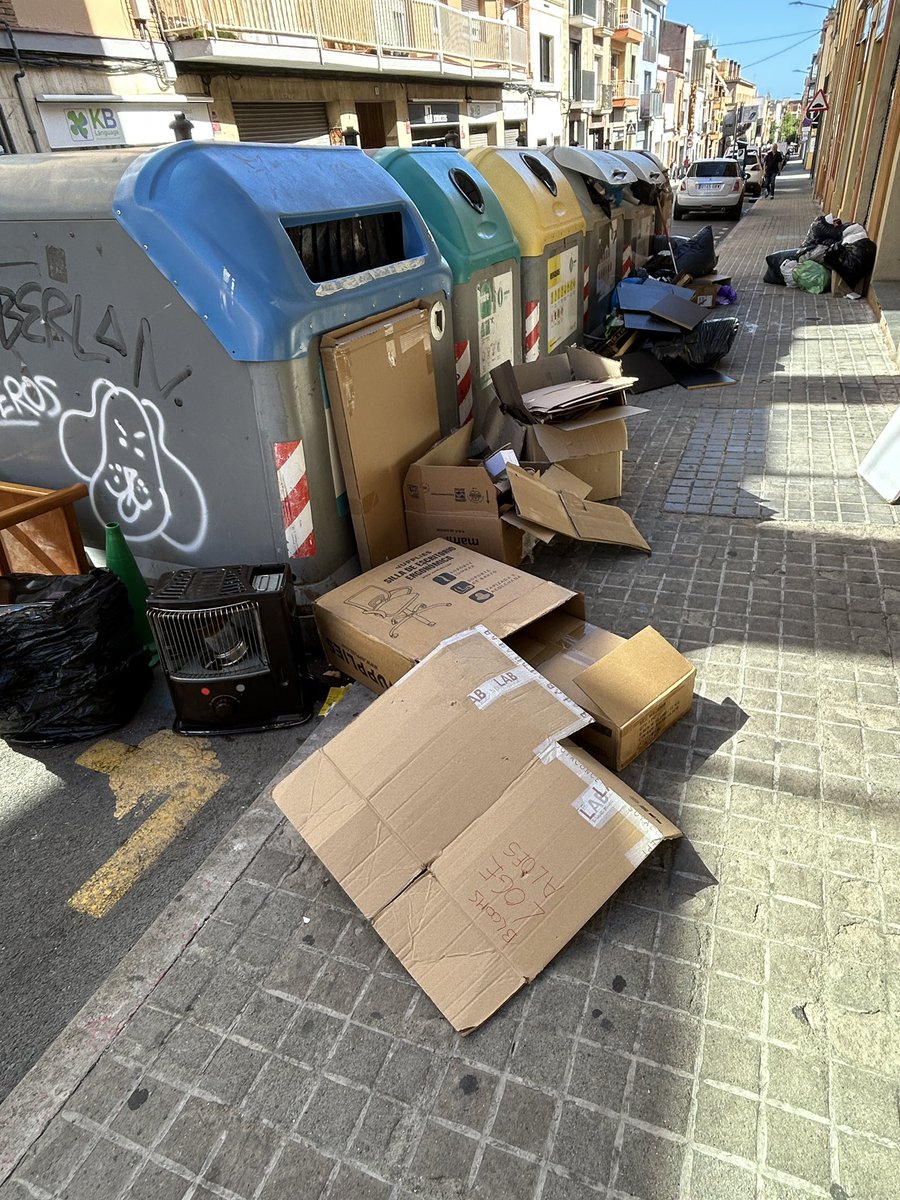 Carrer Iluro, ara. <a href="/matarocat/">Ajuntament de Mataró</a> <a href="/DBotePaz/">David Bote Paz</a>