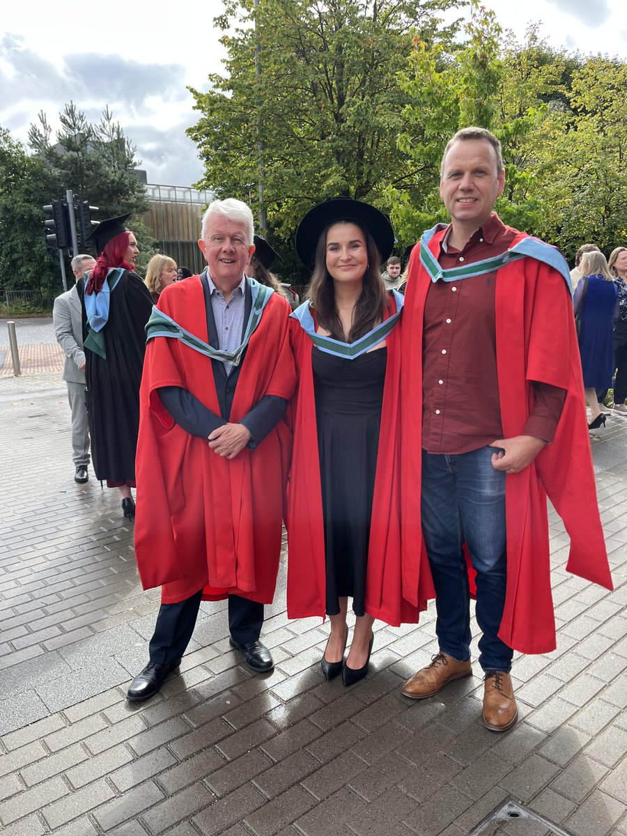 MUMycology's tweet image. Congratulations to Dr. @JoyHClarke  on being conferred with her PhD degree. Joy&apos;s project was supervised by Prof. Kevin Kavanagh &amp;amp; Prof. @DFitzpatrickMU  in @MaynoothUni  and Dr. Helen Grogan in @teagasc 🍄‍👩🏻‍🔬.