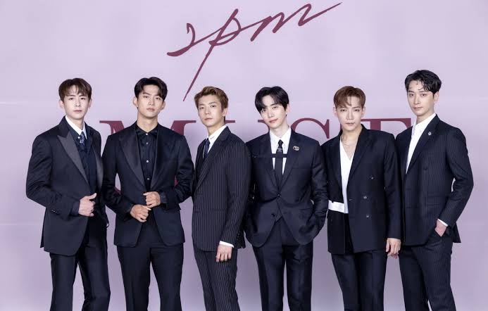 moon_2jh's tweet photo. 우리 2PM 데뷔17주년을 너무 축하해👏👏2PM완전체 너무 너무 보고싶다!!
얼른 앨범 들고 꼭 돌아와줘🙏
#새앨범들고돌아와
#2PM_17thAnniversary https://t.co/A5bV5vzoNo