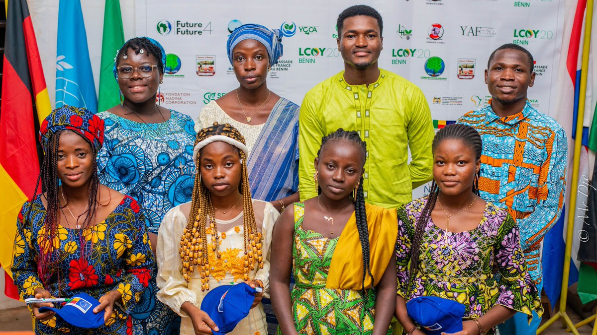 Un immense merci aux membres du comité d’organisation, aux intervenants, aux bénévoles, et à chaque jeune qui a fait vivre cette aventure. Merci au comité d’organisation qui, depuis des mois, a travaillé sans relâche pour faire de la #LCOY20Benin une réussite.
#YouthClimateAction
