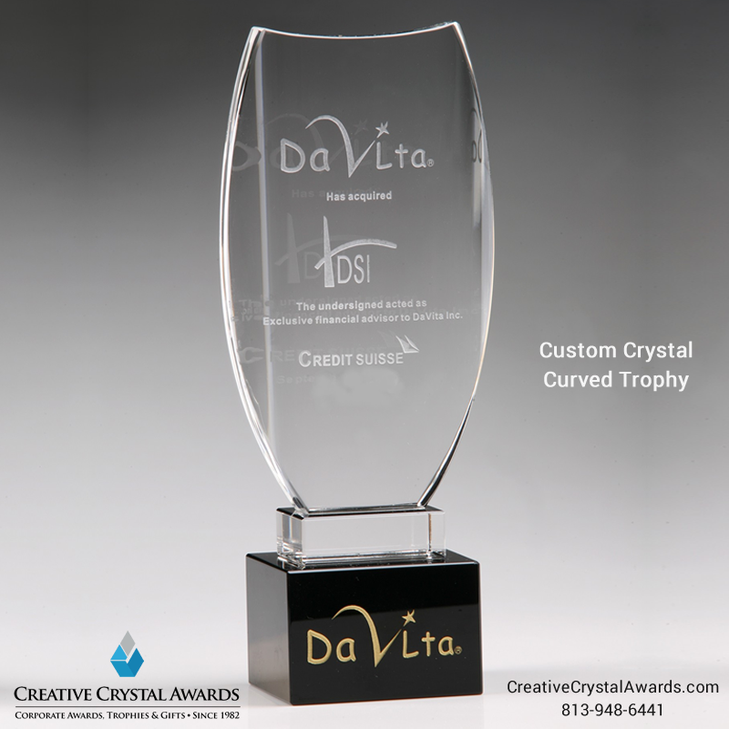This classic design curved #crystalaward will make a nice employee recognition #award for all occasions and events. creativecrystalawards.com/product/formal…

#trophy #trophies #crystalawards #awards #corporateawards #recognitionawards #creativecrystalawards #employeeawards #awardsuppliers