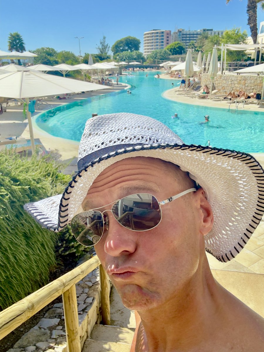 not sure when the 🤠 thing... became a thing