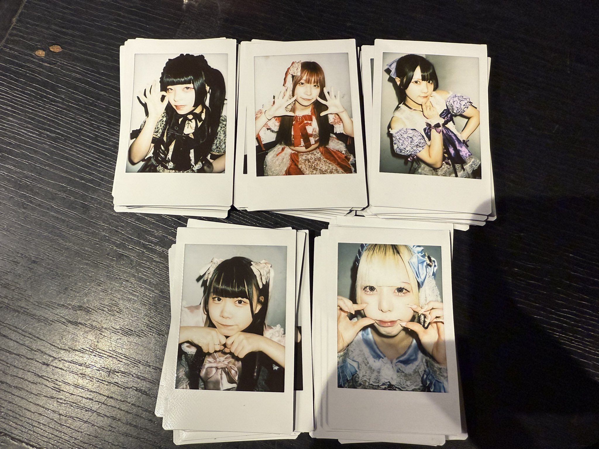 ⑦黒百合と影 烏名鳴 メメント・モリ 哀 チェキ 10枚セット ⑨黒百合と影 烏名鳴 メメント・モリ 哀 チェキ 10枚セット 黒