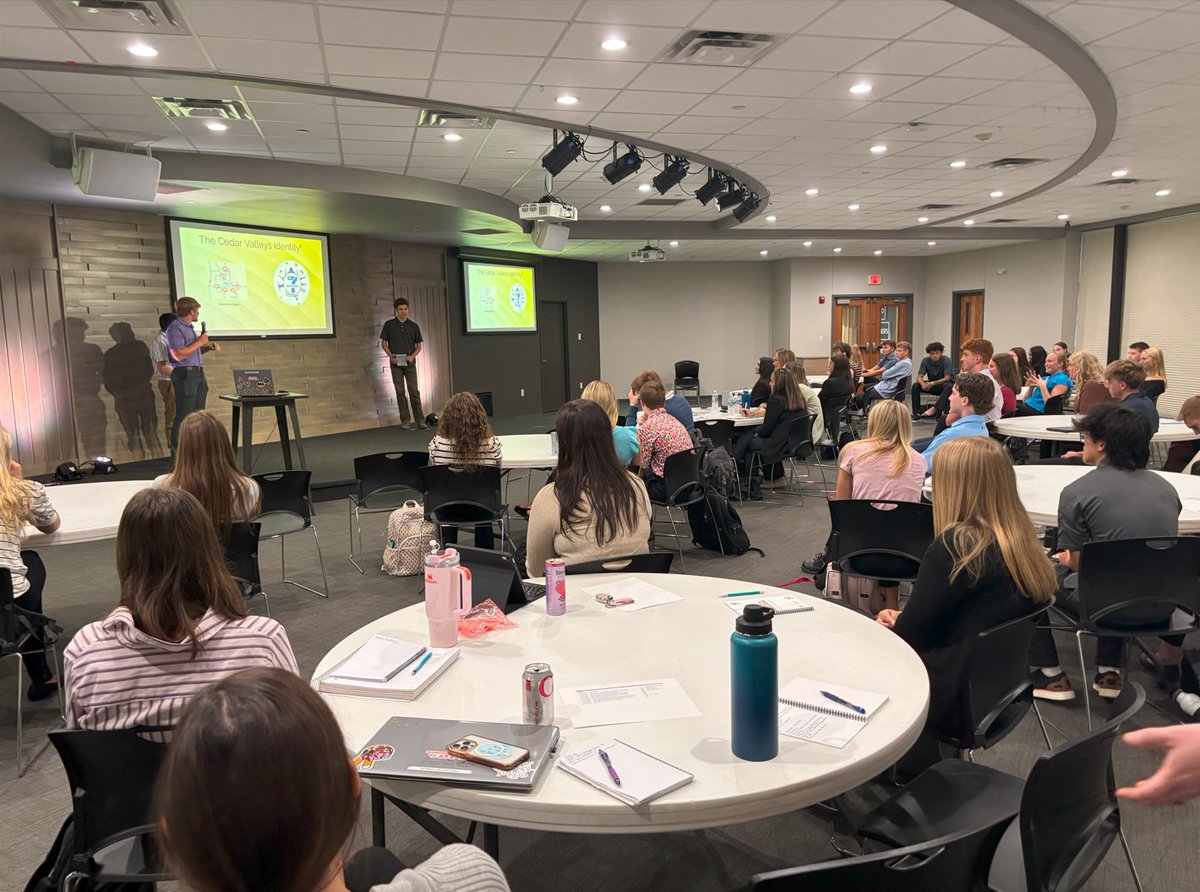 A huge thank you to <a href="/growcedarvalley/">Grow Cedar Valley</a> for partnering with our <a href="/CF_CAPS/">Cedar Falls CAPS</a> <a href="/CedarValleyCAPS/">Cedar Valley CAPS</a> programs   during the #DesignSprint. Working on real problems with community leaders not only strengthens Cedar Valley, but also grows our students into future-ready professionals. 🙌