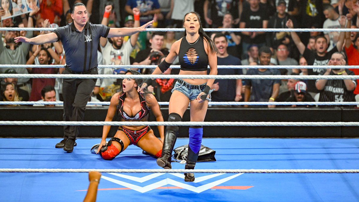 MiaYimDotNet's tweet image. WWE SmackDown August 29th, 2025 digitals have been added to the gallery:
mia-yim.net/gallery/thumbn… (@MiaYim)
