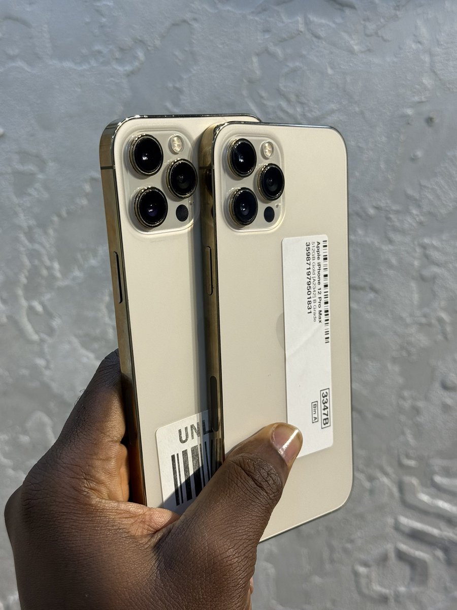 phonepreneur's tweet photo. Bigger screen, better experience. Own the 12 PRO MAX today.

128GB 🏷️ ₦600k
256GB 🏷️ ₦660k
512GB 🏷️ ₦715k https://t.co/pAyRSwZjAO