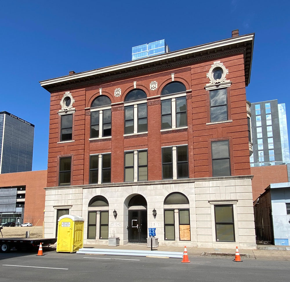 With the recent news of plans for the historic OddFellows building site, I was reminded of a piece I wrote back in 2021 that essentially asked, "what will future generations of Louisvillians think about what we have left them?" udstudio.org/stories/regret…