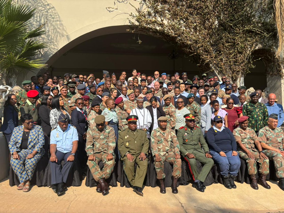 This week, our team is mentoring students at 1 of Africa`s premier military planning events-Combined Joint African Exercise-on critical aspects of peace operations. Sharing insights on #IHL is vital for ensuring the protection of civilians &amp; those no longer taking part in warfare