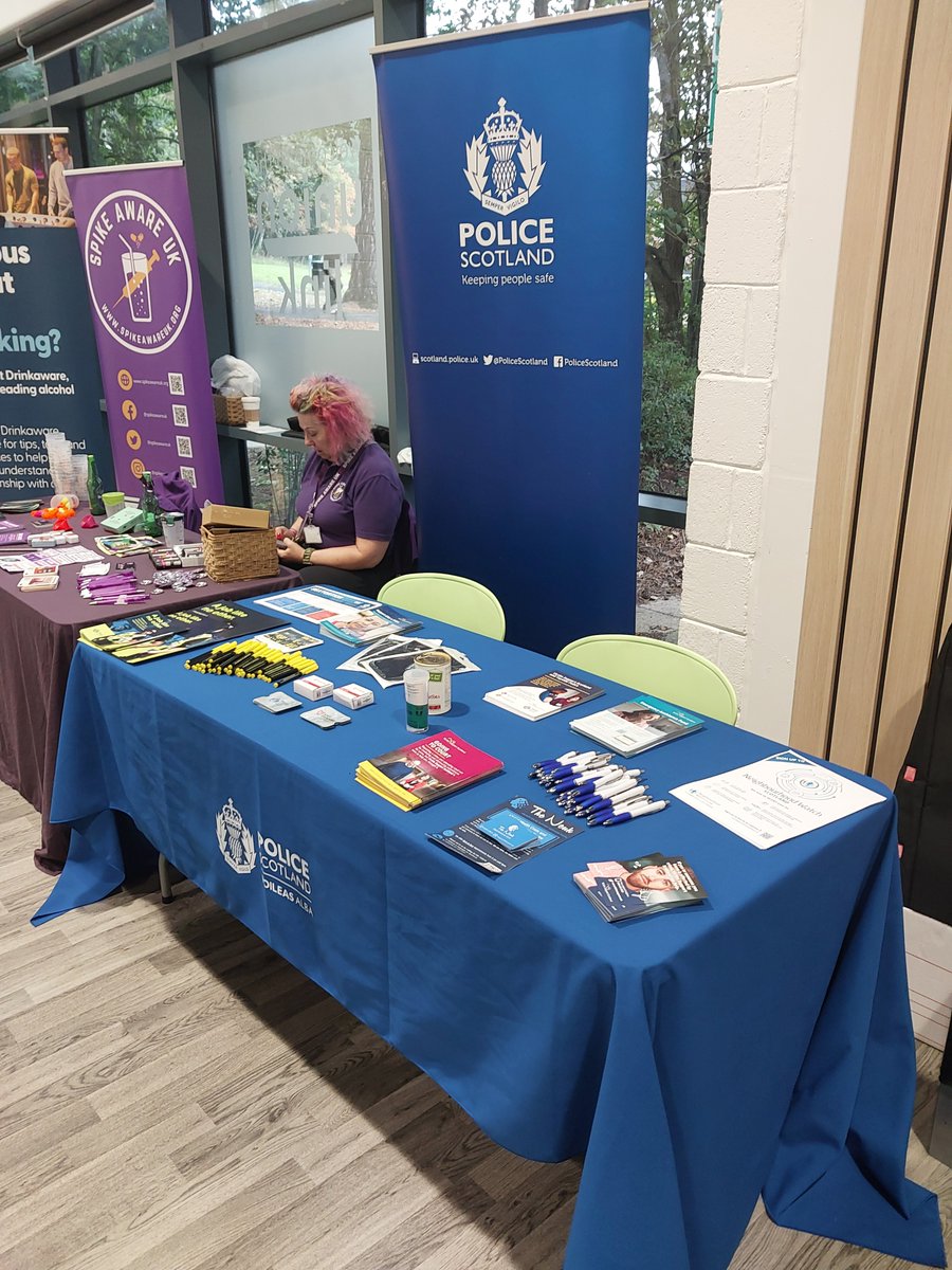 PSOSPerthKin's tweet image. Delighted to have been invited and attend at @UHIPerth_ Welcome Week Fair in the Webster Building and meet the students and other agencies. All the very best to the students in their studies and future endeavours.
@CHSSScotland
@BarclaysUK
@ThinkUHI
@TeamHISA
#PerthCPT