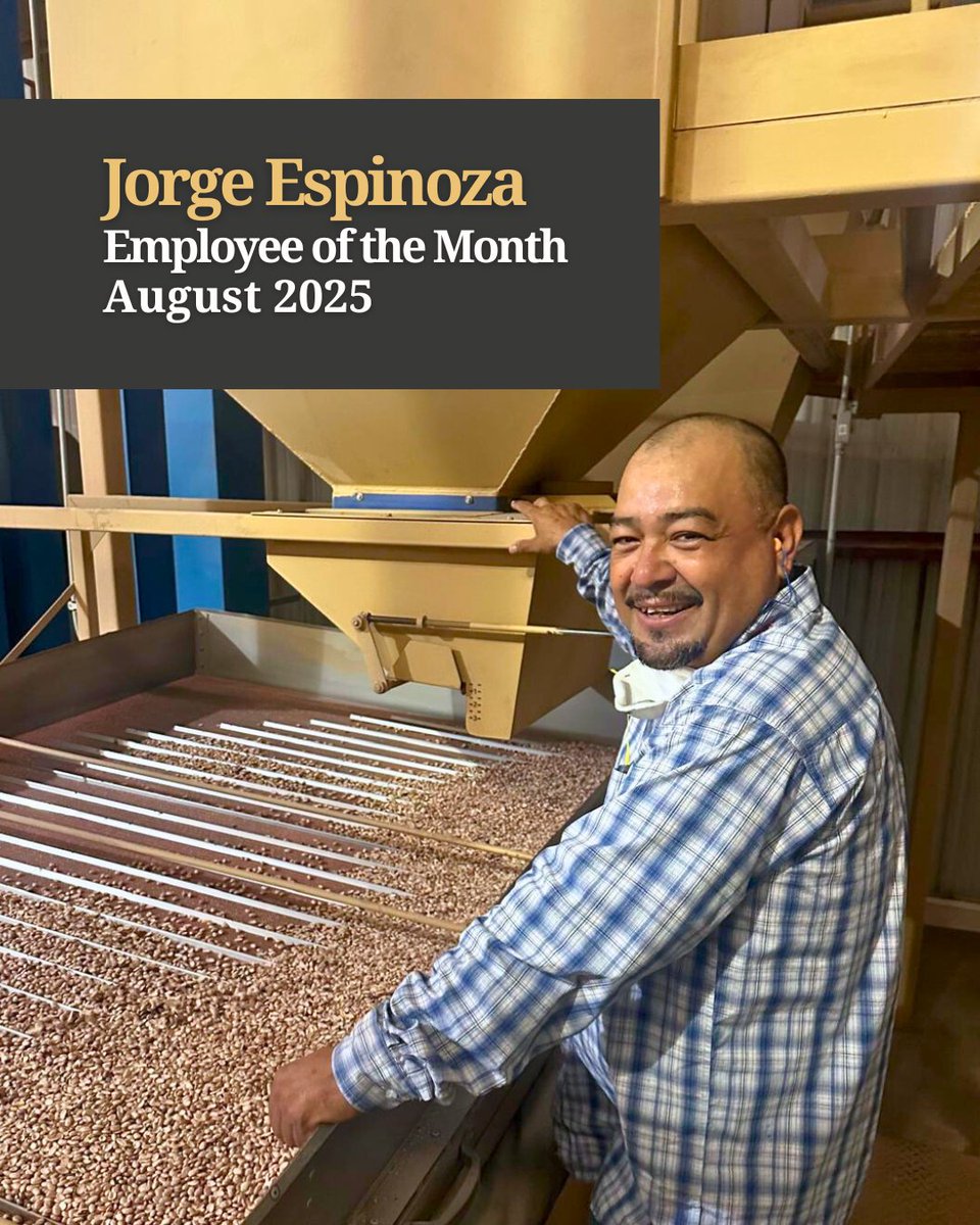 Jorge is the manager of Monette Seeds, Arizona. Ever since he stepped into this role, he has shown fantastic leadership and commitment to his team. Jorge is a hard worker who leads by example and takes on challenges with determination.
We’re proud to recognize Jorge this month.