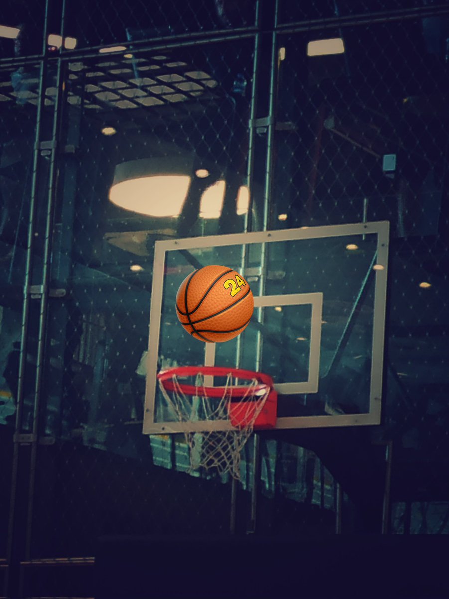 burakizm's tweet image. #gametime 🏀