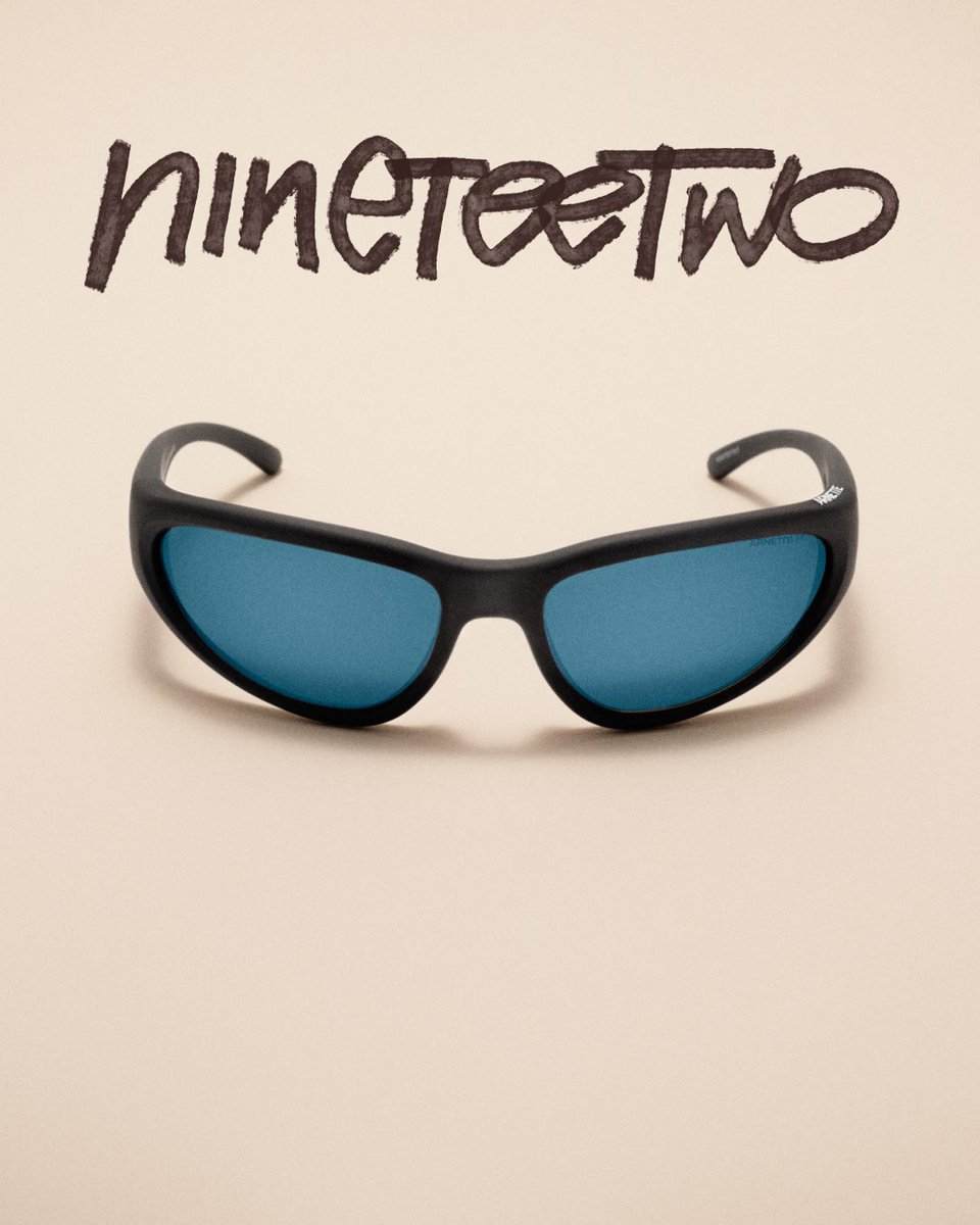 Built to make noise, NINETEETWO is the wraparound that’s not here to blend in. Slide through the site and find your next flex