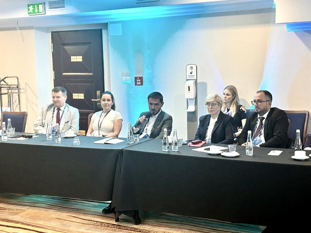 Dziś przedstawiciele bp Polska wzięli udział w wydarzeniu zorganizowanym przez <a href="/theBPCC/">BPCC 🇬🇧🇵🇱</a> poświęconemu potencjałowi współpracy gospodarczej między Polską i Wielką Brytanią, ważnym elementem dyskusji była konkurencyjność gospodarki i bezpieczeństwo.

#bpPolska #ForumEkonomiczne